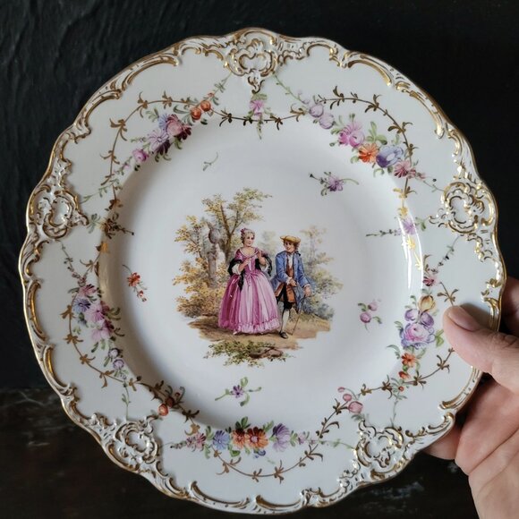 Antique Meissen Plate Courting Couple Romantic Scene Floral Design 8.75" - Picture 2 of 10